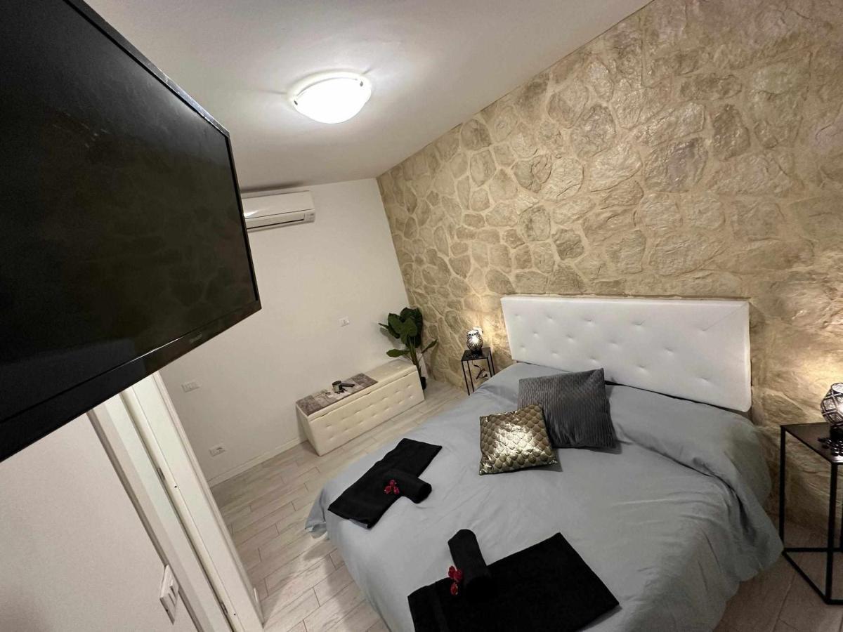 Destiny Home 3 Verona Borgo Roma 外观 照片