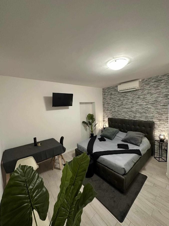 Destiny Home 3 Verona Borgo Roma 外观 照片